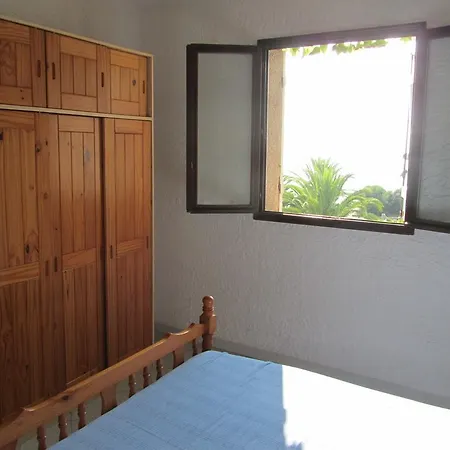 Lägenhetshotell Sole E Mare Santa-Maria-Poggio (Corsica)