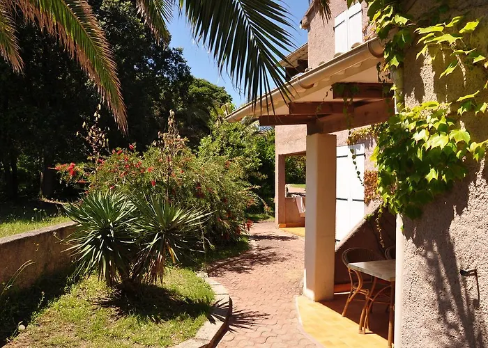 Sole E Mare Santa-Maria-Poggio (Corsica)